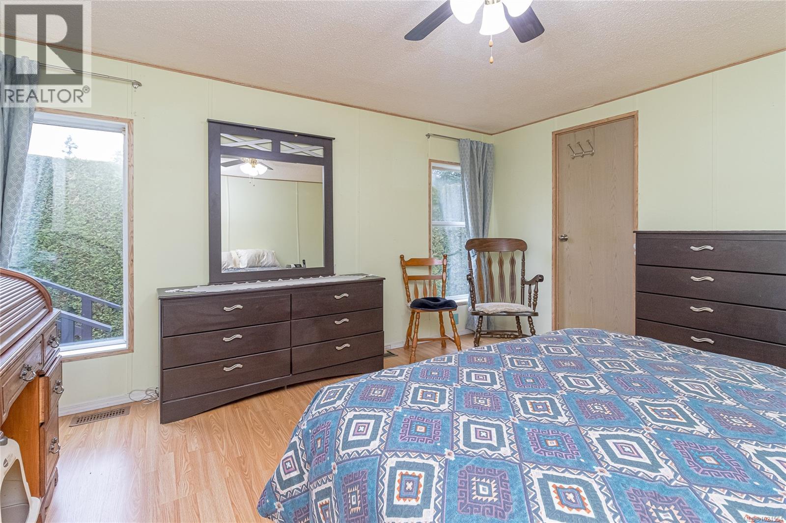 1071 Bourban Rd, Mill Bay