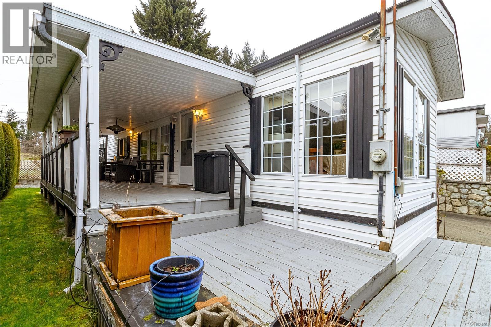 1071 Bourban Rd, Mill Bay