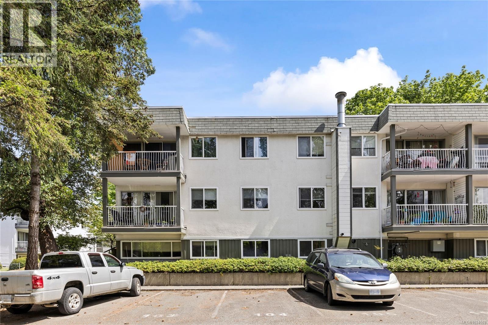 5201 999 Bowen Rd, Nanaimo