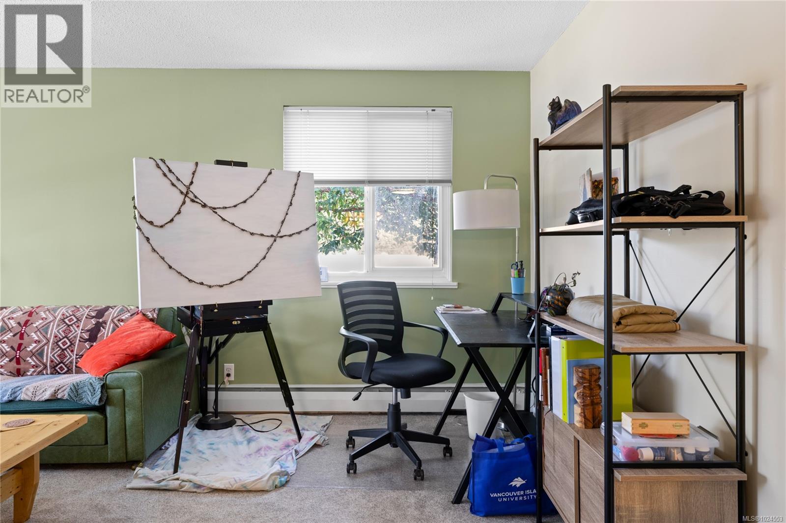 5201 999 Bowen Rd, Nanaimo