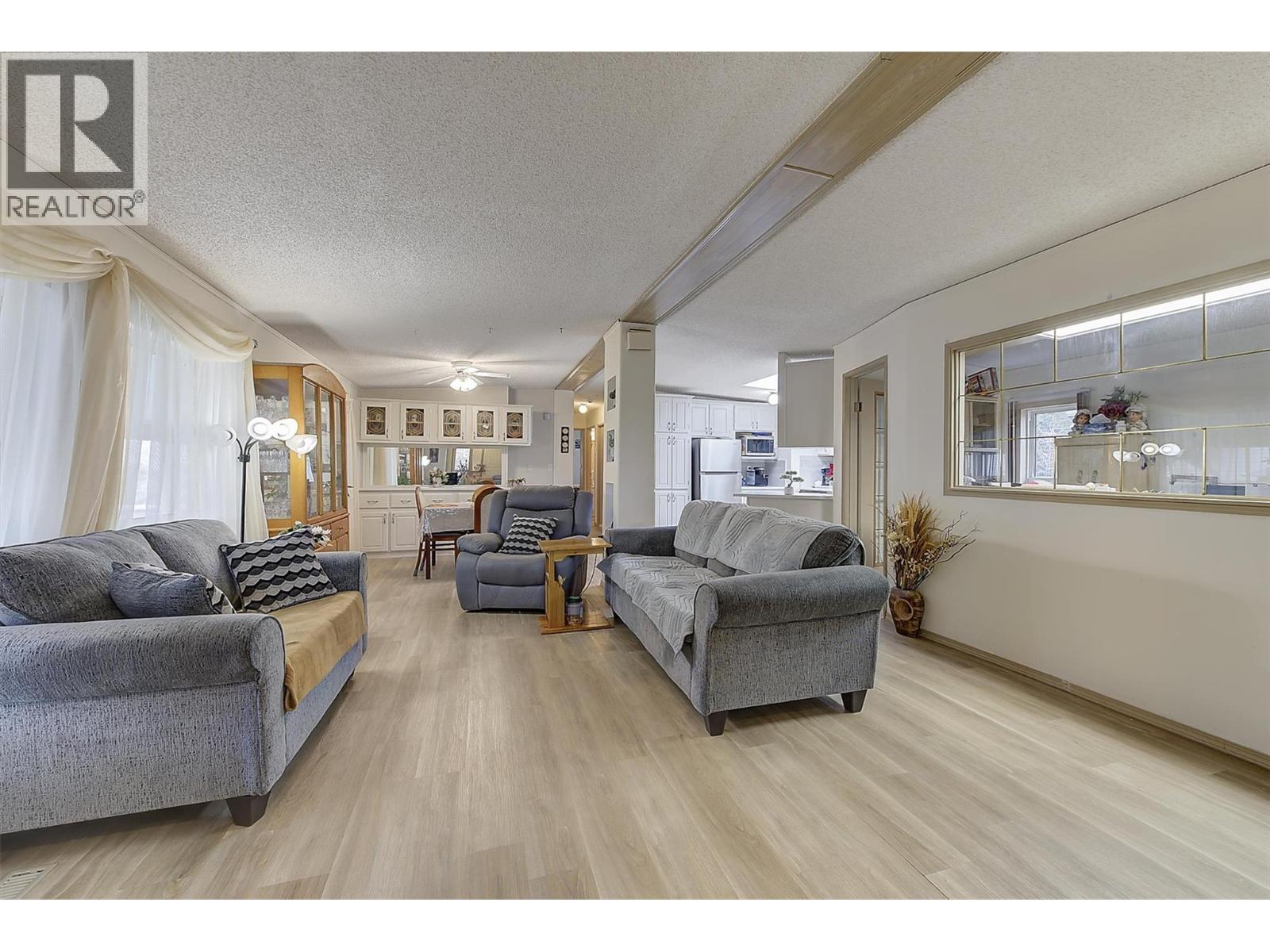 22 1750 Lenz Road, West Kelowna