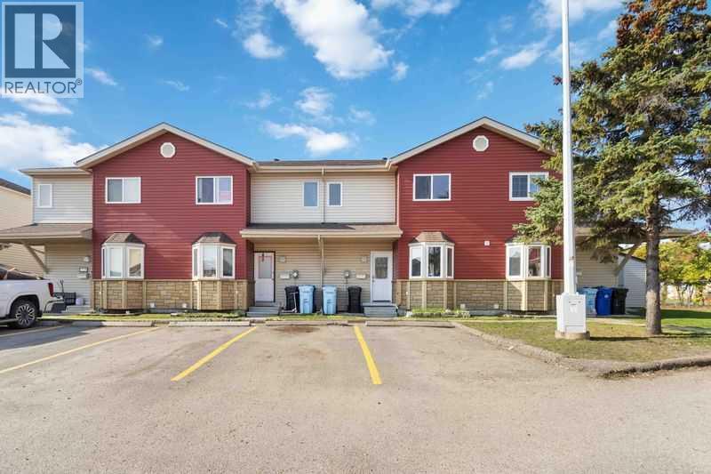 151 DICKINS Drive, Fort McMurray