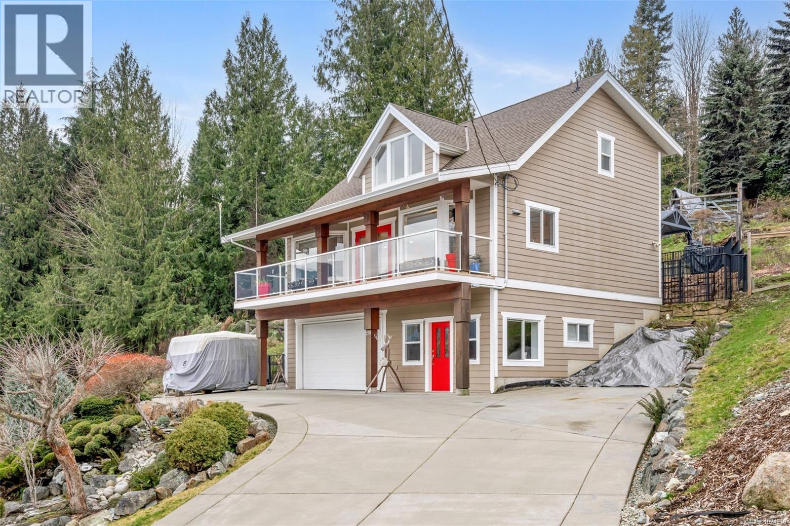279 Castley Hts, Lake Cowichan