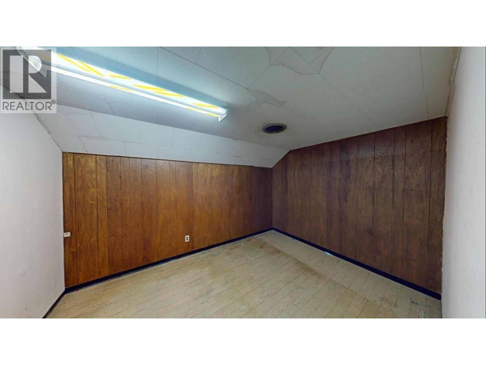  28 8th Avenue South, Cranbrook