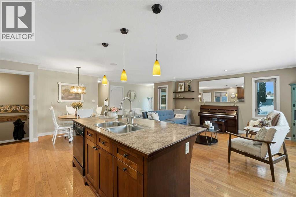 14 Sherwood Crescent, Red Deer