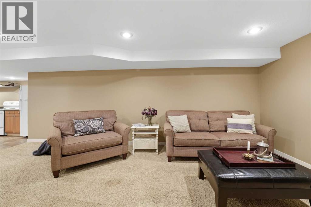 14 Sherwood Crescent, Red Deer