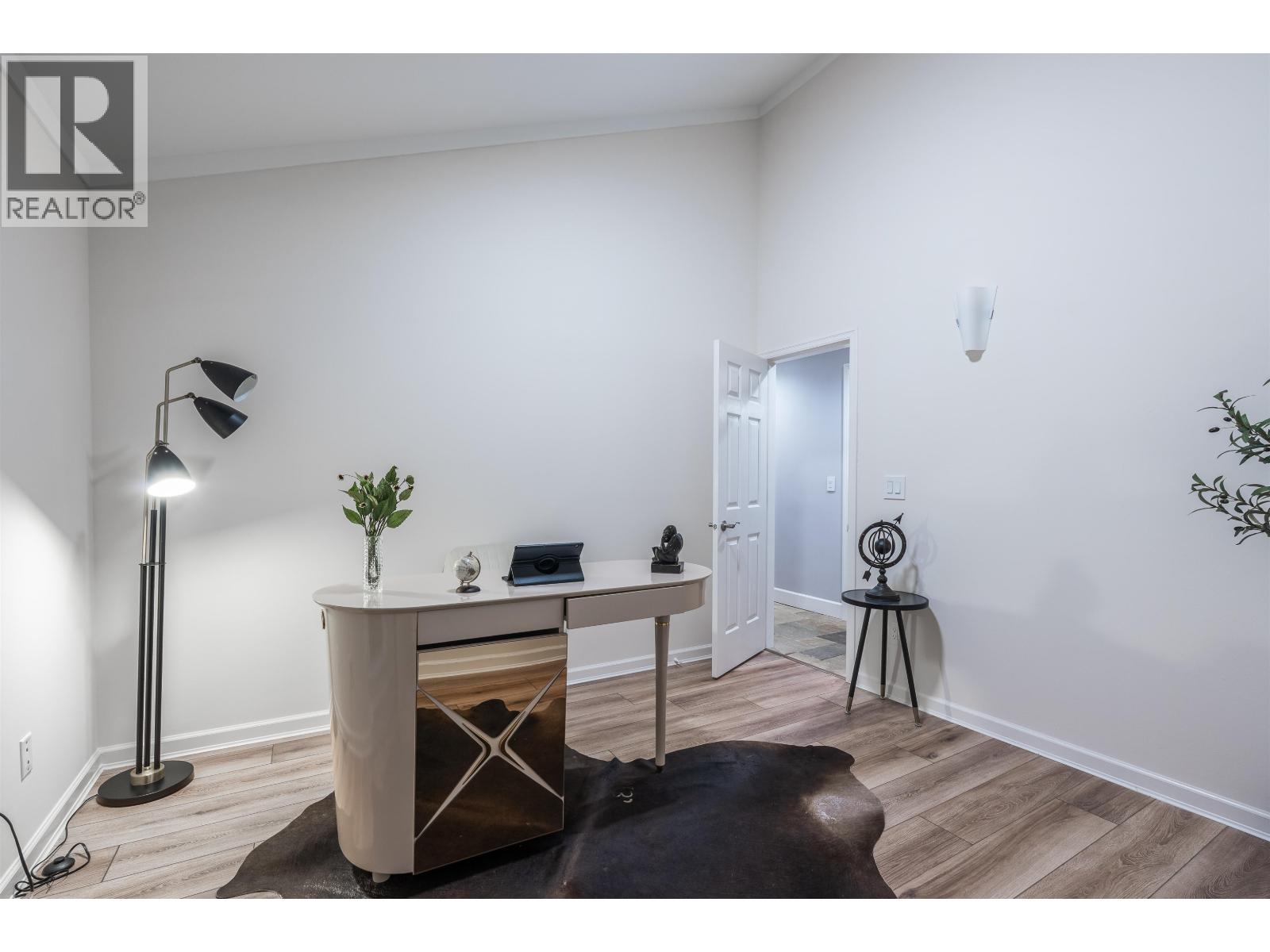 1521 CHARTWELL DRIVE, West Vancouver