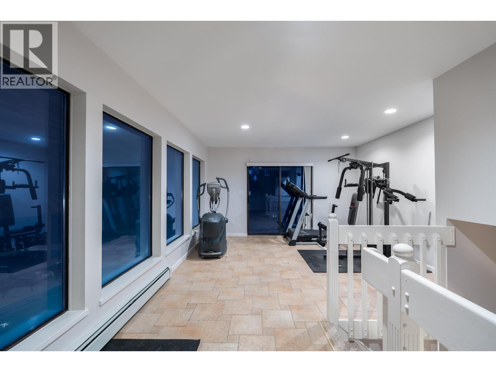 1521 CHARTWELL DRIVE, West Vancouver