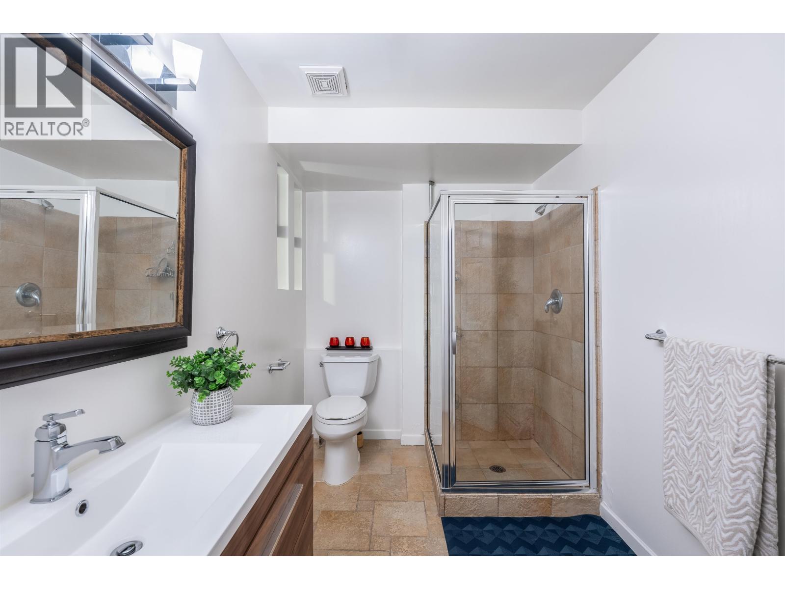 1521 CHARTWELL DRIVE, West Vancouver