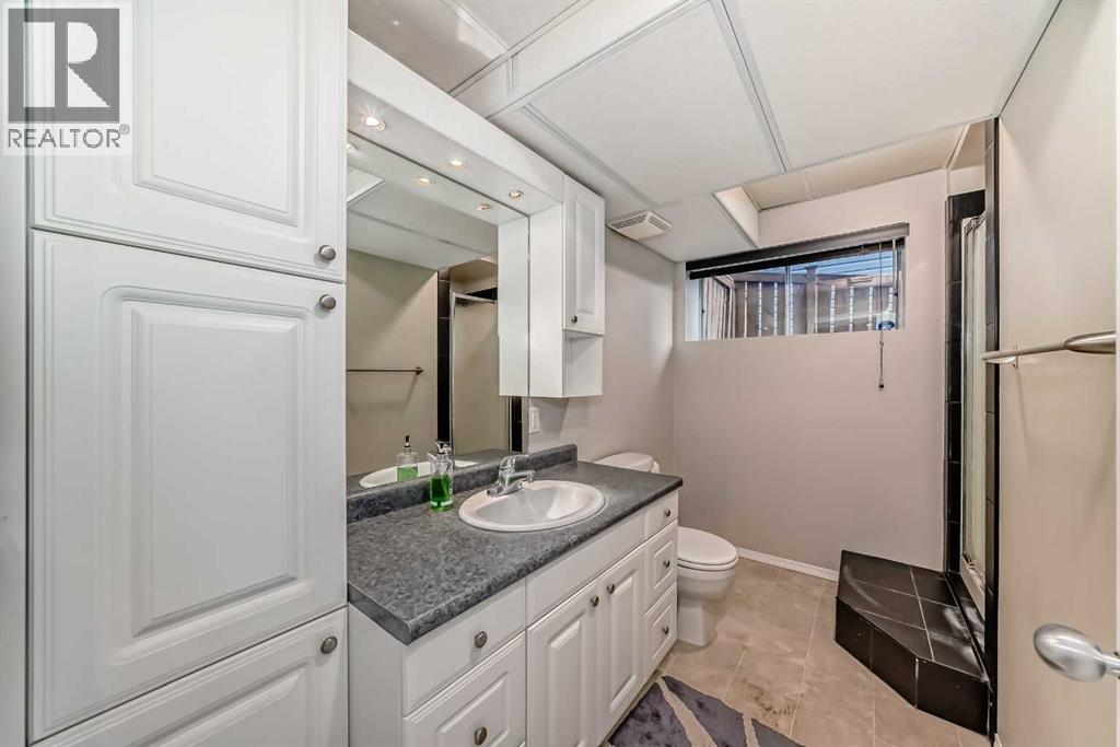 Single Family House for Sale in  Citadel Ridge Close NW Citadel Calgary 