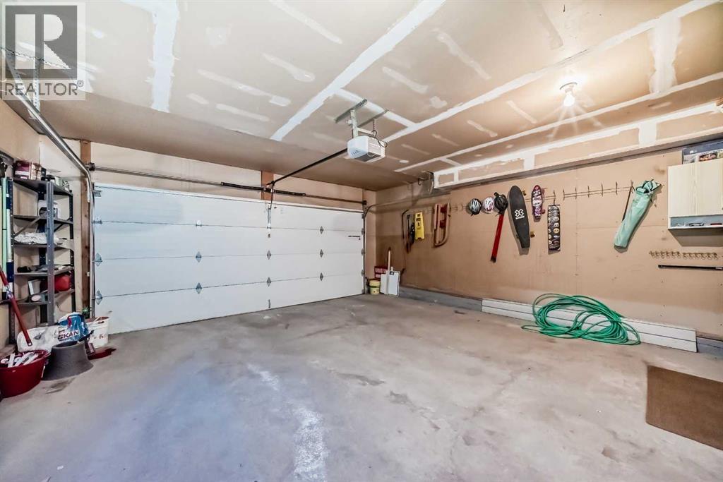 Single Family House for Sale in  Citadel Ridge Close NW Citadel Calgary 