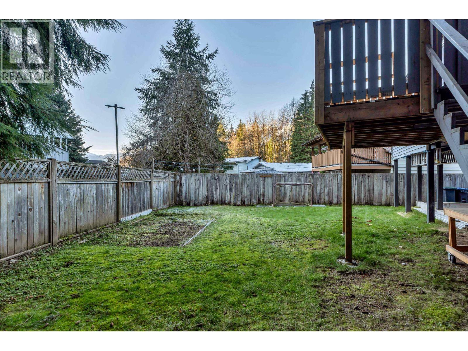 38276 MYRTLEWOOD CRESCENT, Squamish
