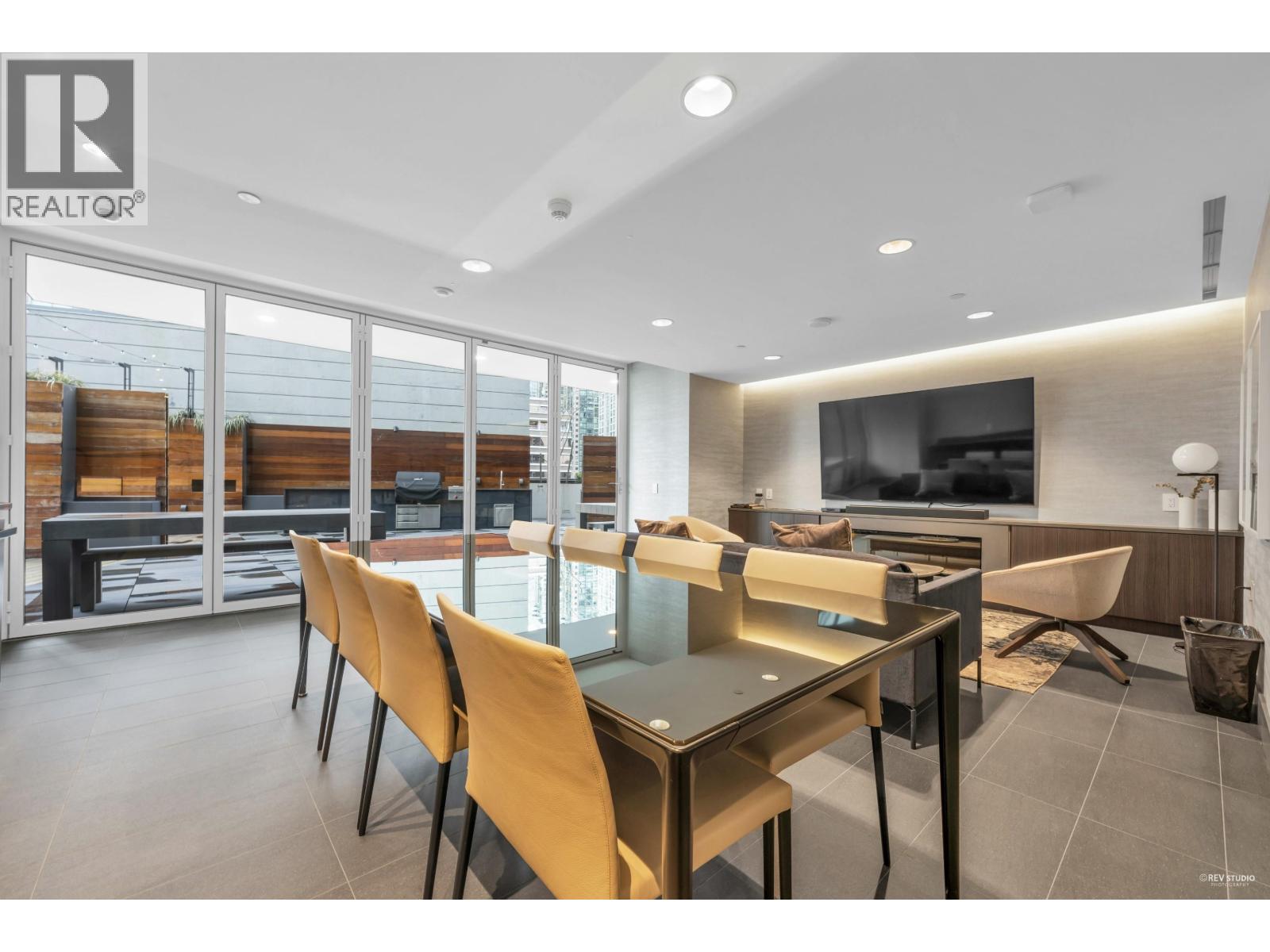 1602 620 CARDERO STREET, Vancouver