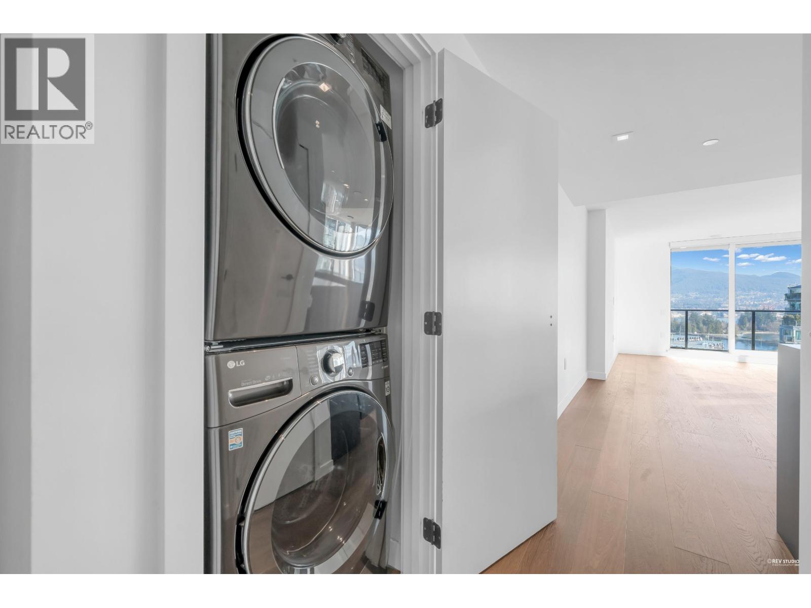 1602 620 CARDERO STREET, Vancouver