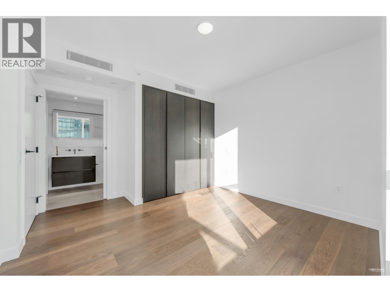 1602 620 CARDERO STREET, Vancouver