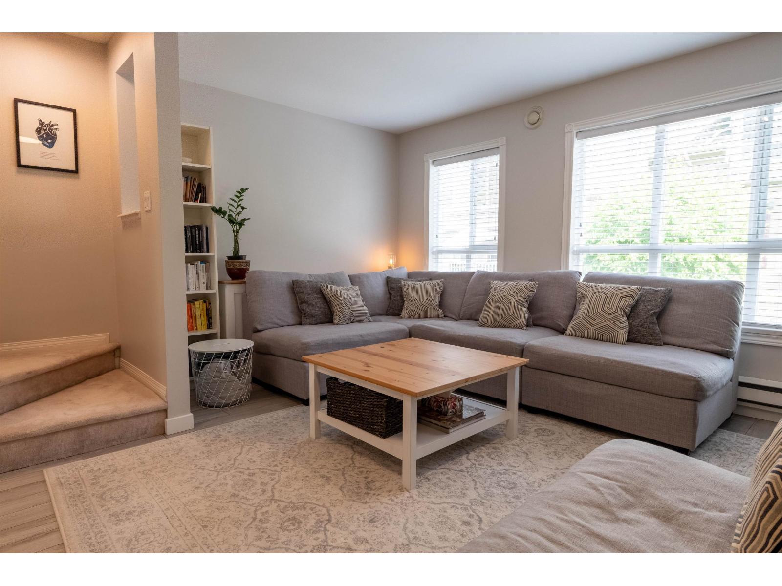 63 8844 208 STREET, Langley