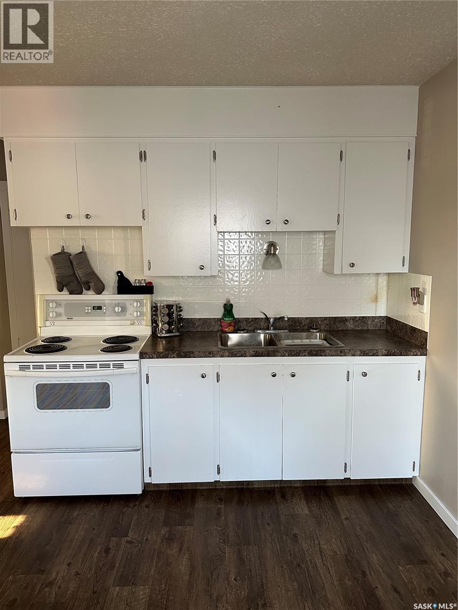 #246 5th AVENUE NW - 5