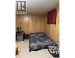 Bedroom - 246 5th Avenue Nw, Swift Current, SK S9H0W3 Photo 10