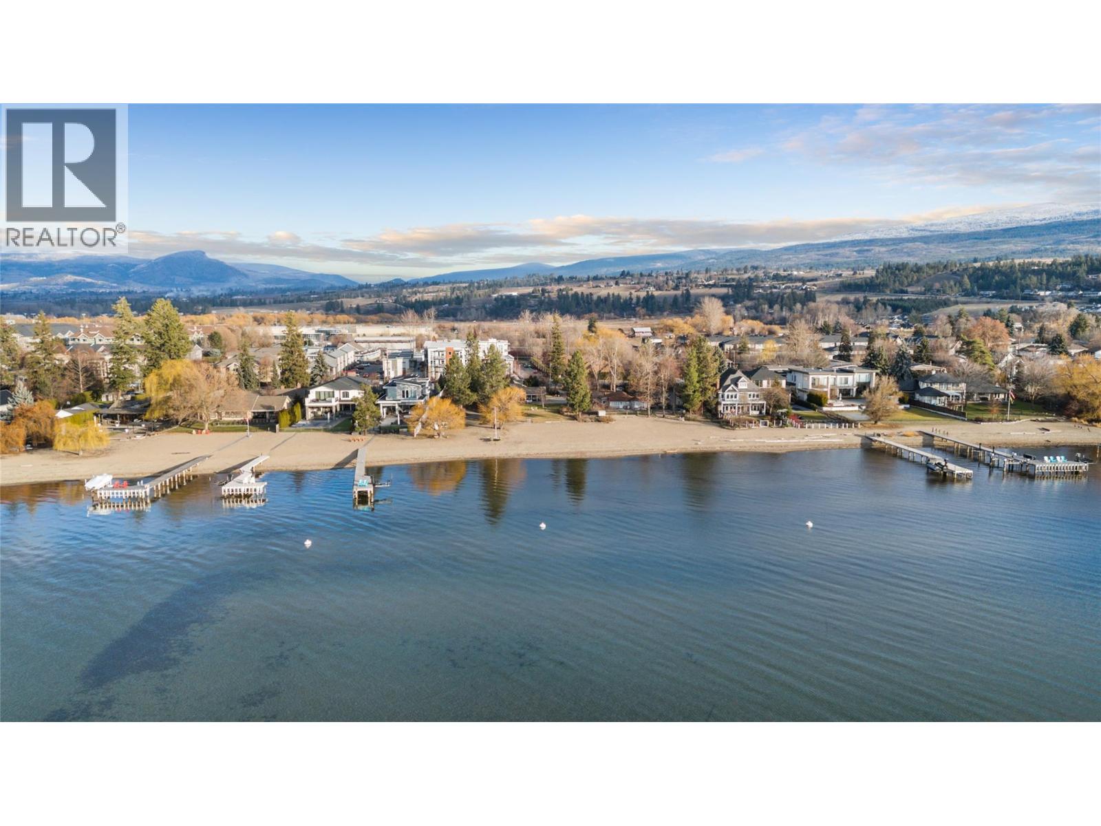  4158 Lakeshore Road, Kelowna