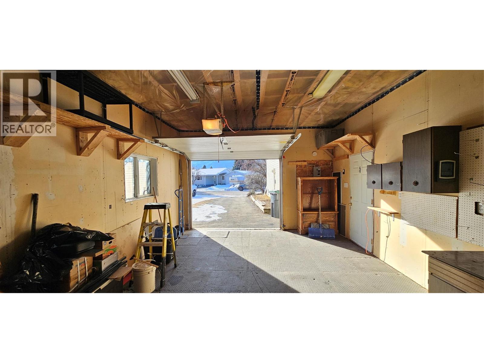 432 White Birch Crescent, Sparwood