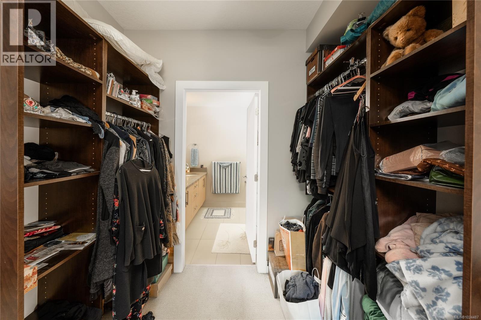 Single Family House for Sale in   West Saanich Rd The Duval Saanich 