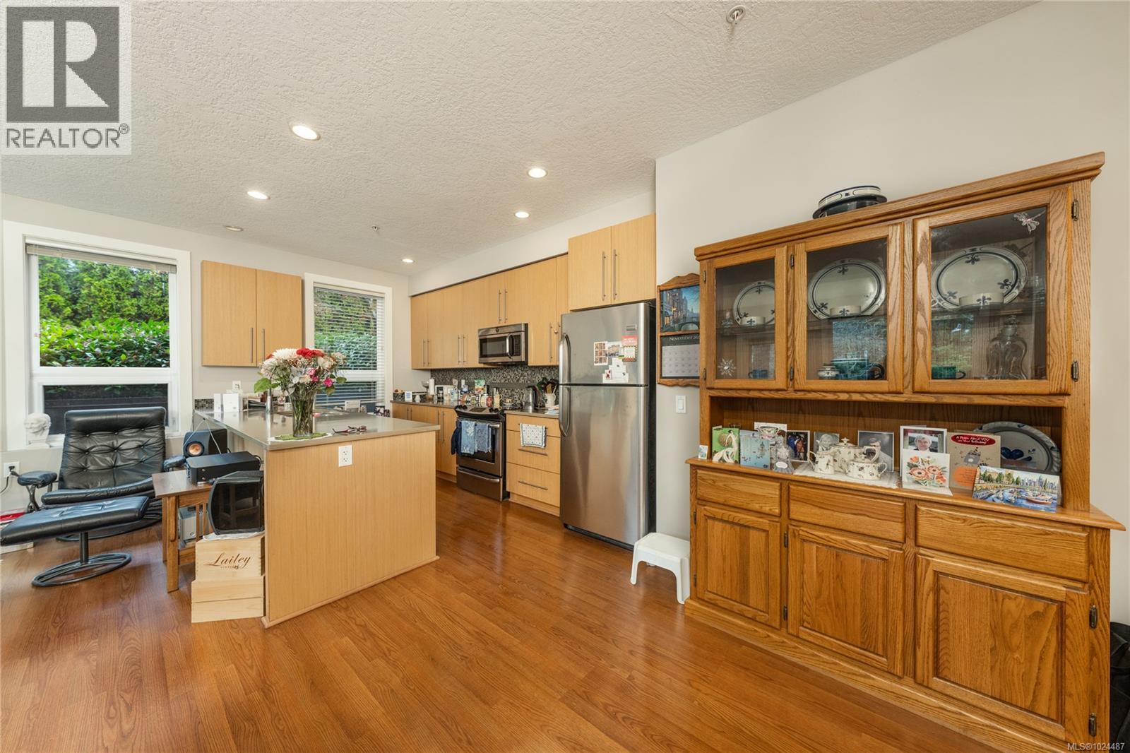 Single Family House for Sale in   West Saanich Rd The Duval Saanich 