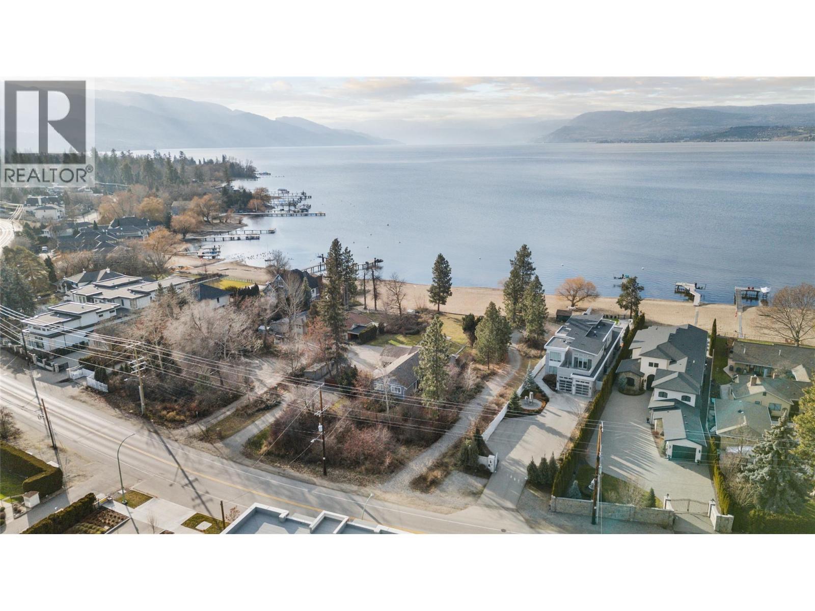  4164 Lakeshore Road, Kelowna