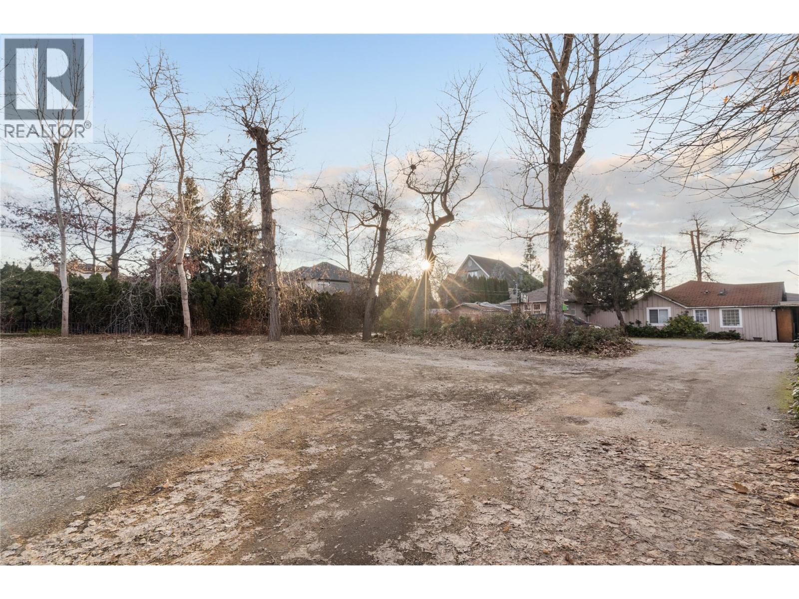  4164 Lakeshore Road, Kelowna