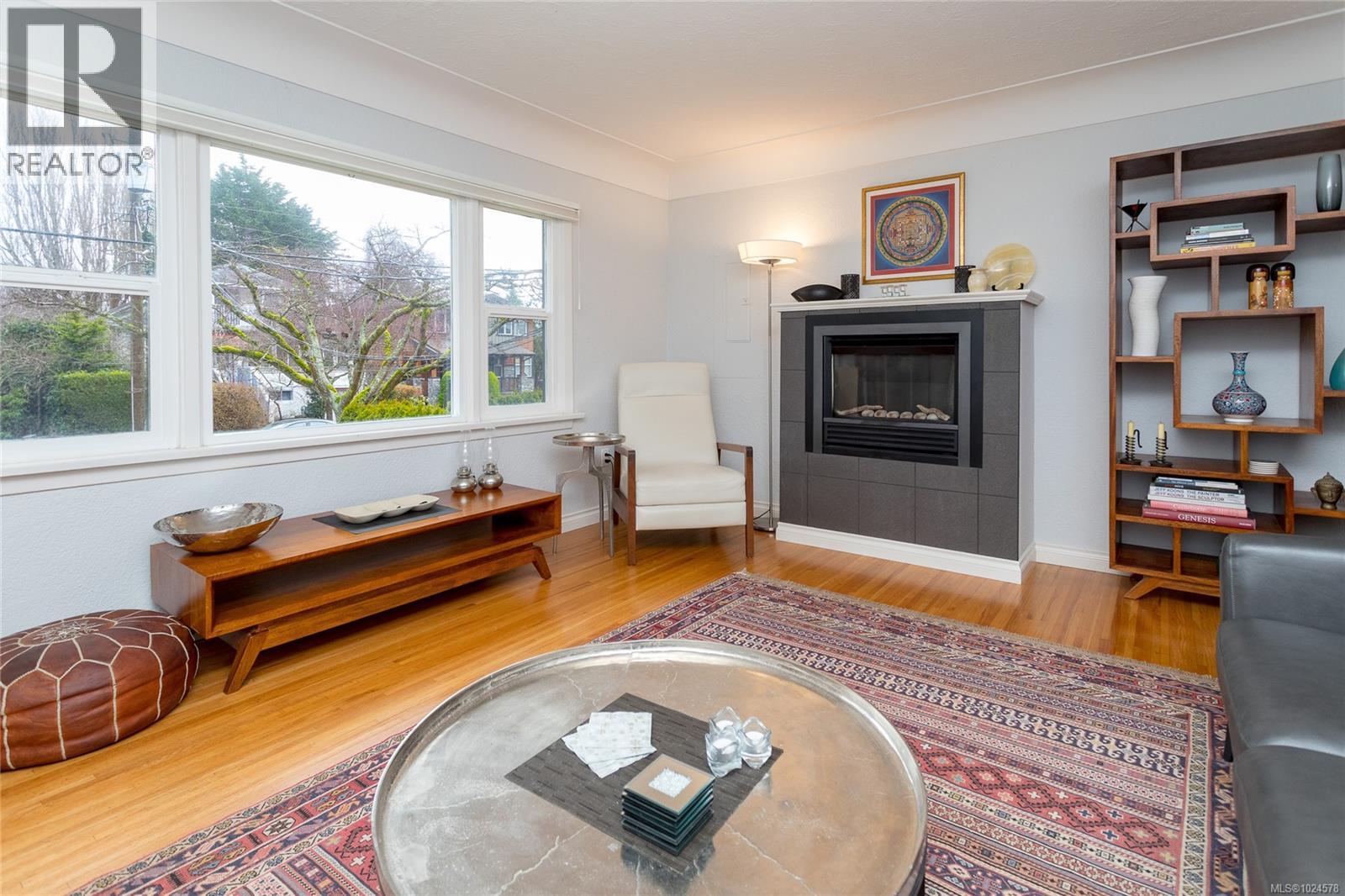  160 Joseph Street, Victoria