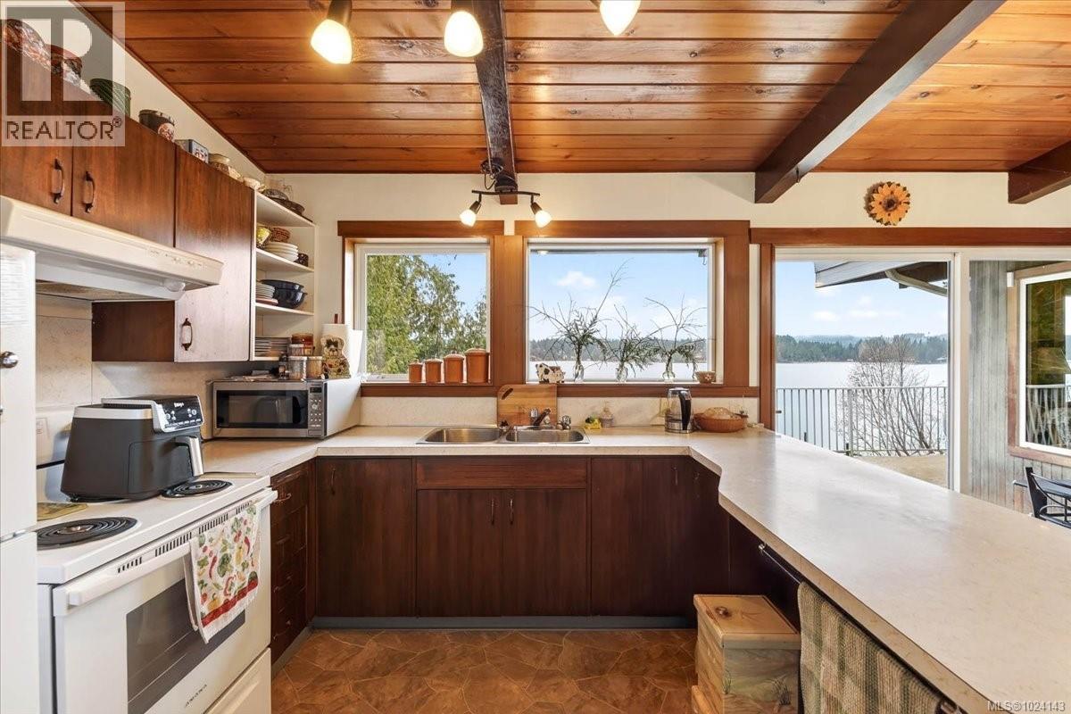 10258 Stirling Arm Cres, Port Alberni