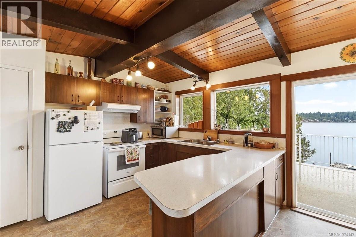 10258 Stirling Arm Cres, Port Alberni