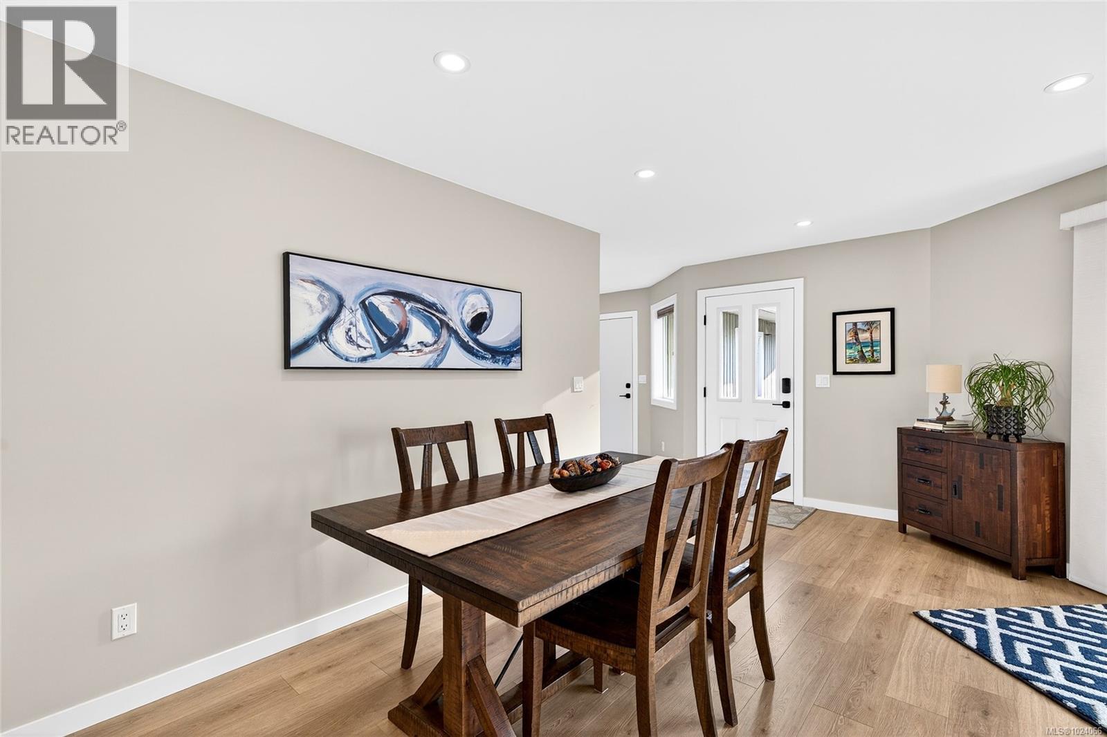 13 295 Lower Ganges Road, Salt Spring