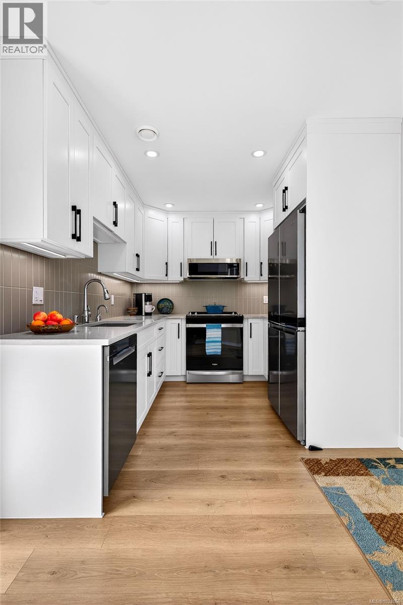 13 295 Lower Ganges Road, Salt Spring