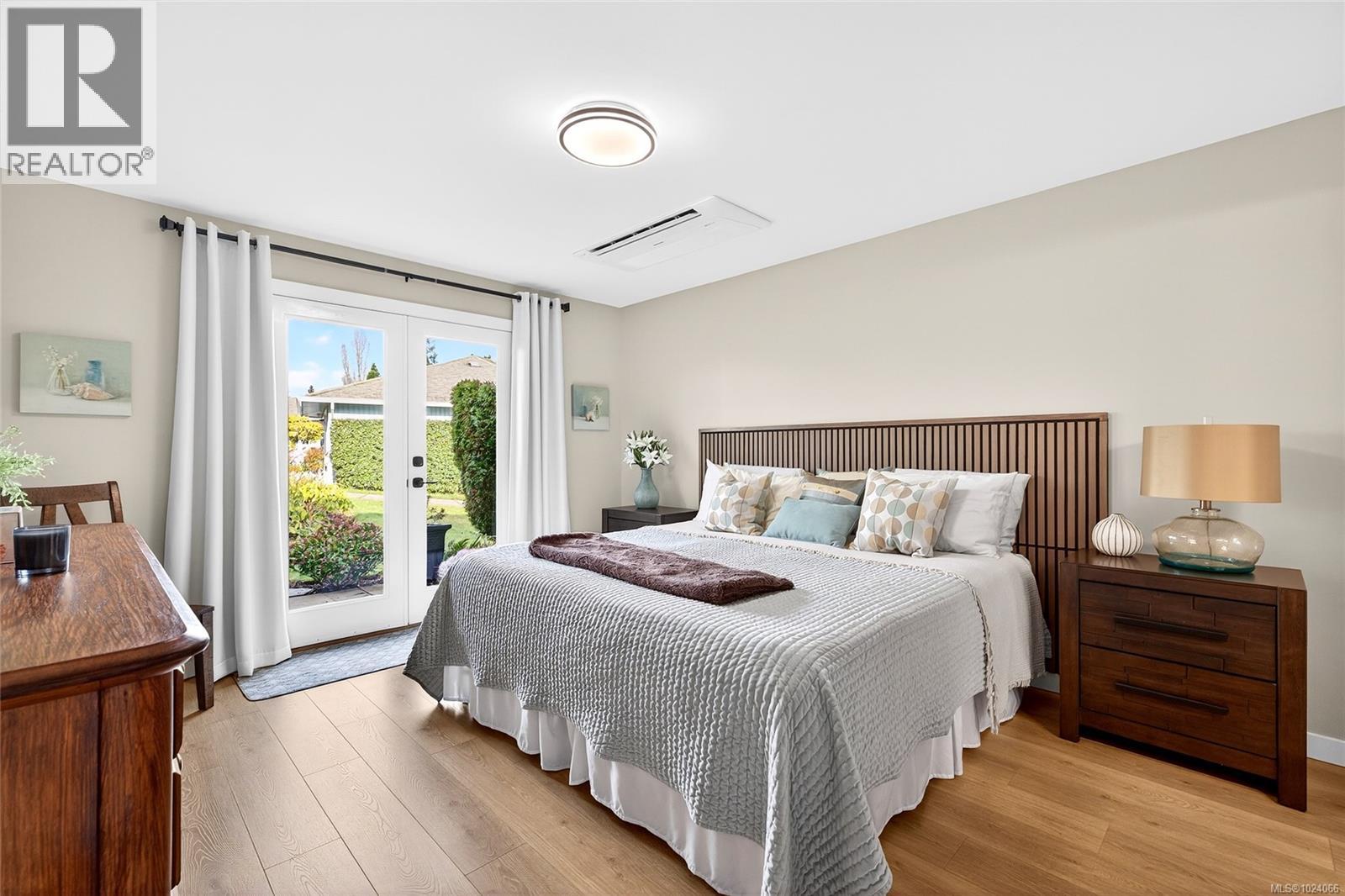 13 295 Lower Ganges Road, Salt Spring