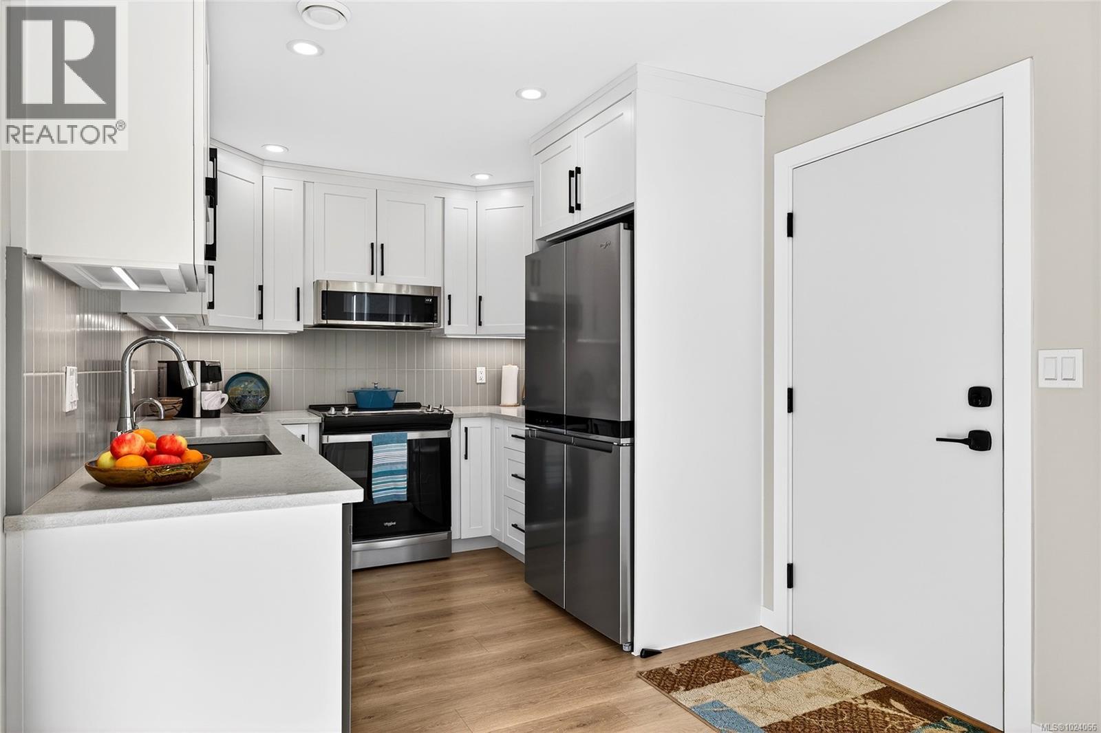 13 295 Lower Ganges Road, Salt Spring