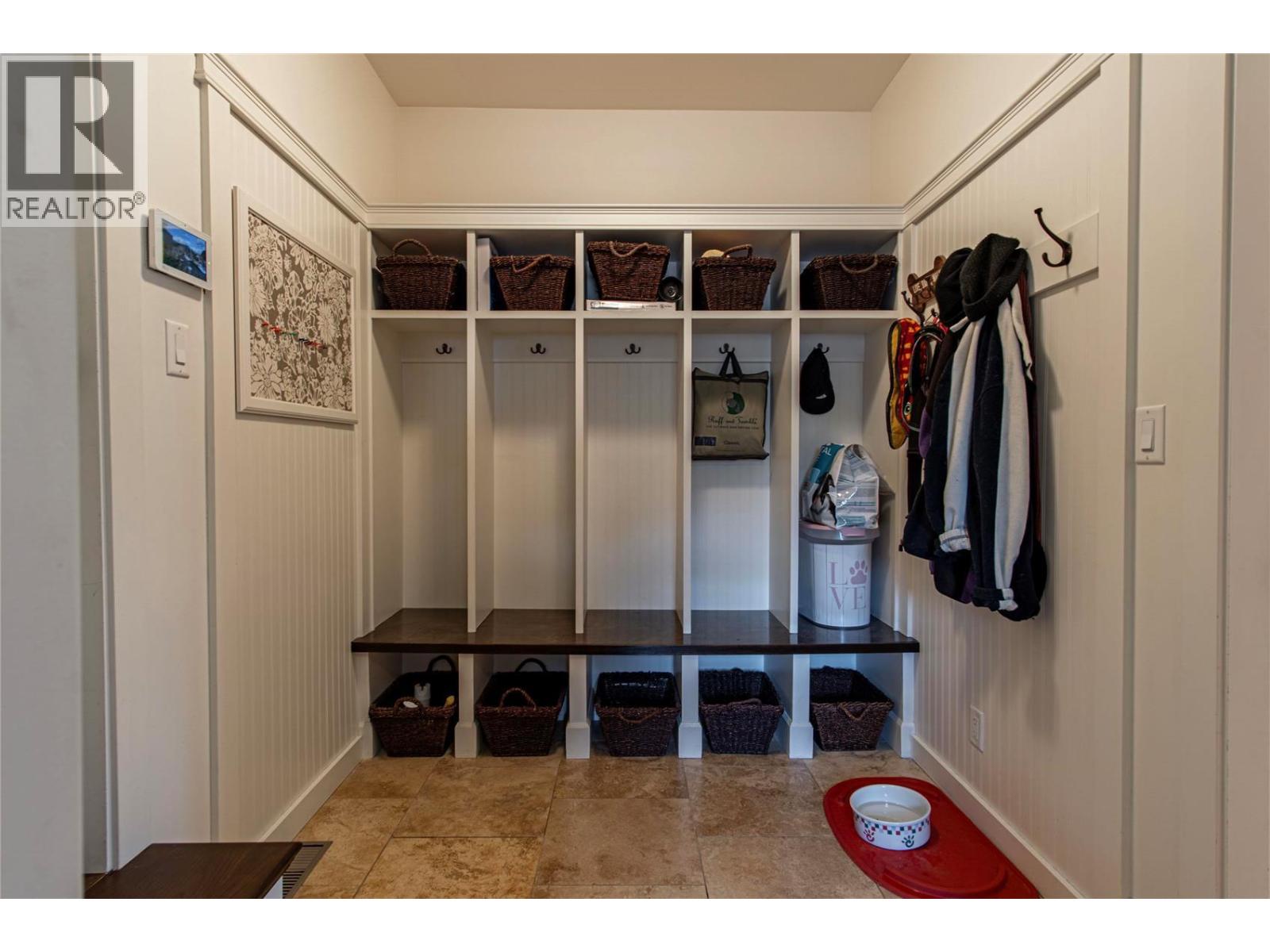 8784 Cortland Place, Coldstream