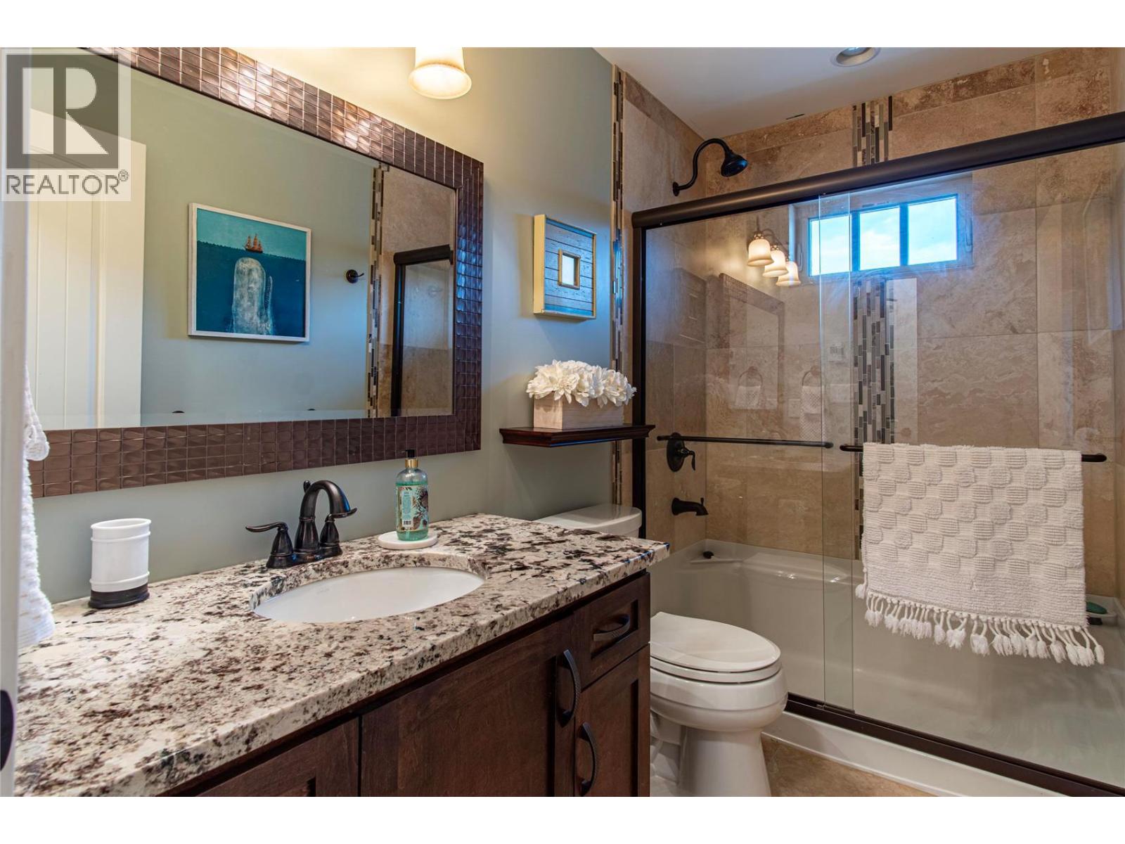 8784 Cortland Place, Coldstream