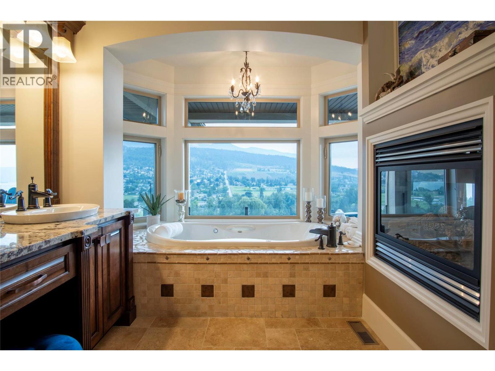 8784 Cortland Place, Coldstream