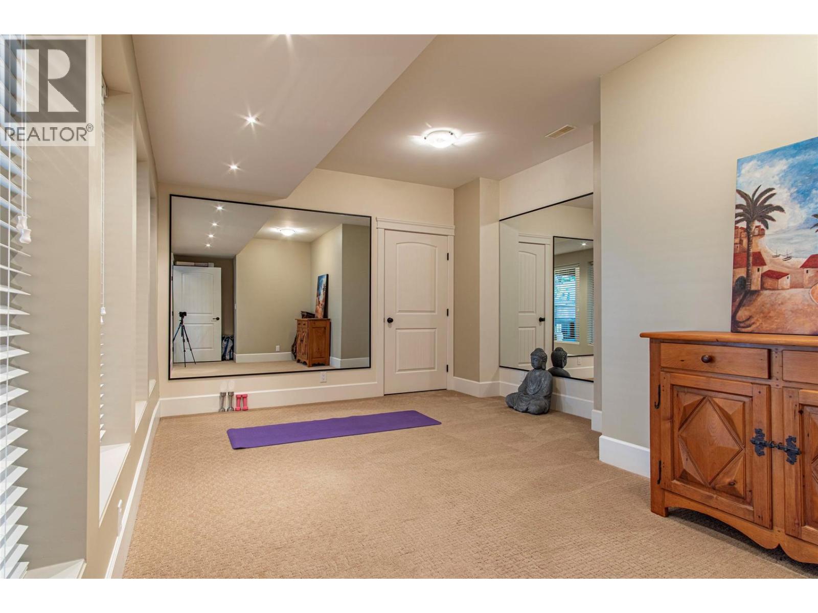 8784 Cortland Place, Coldstream