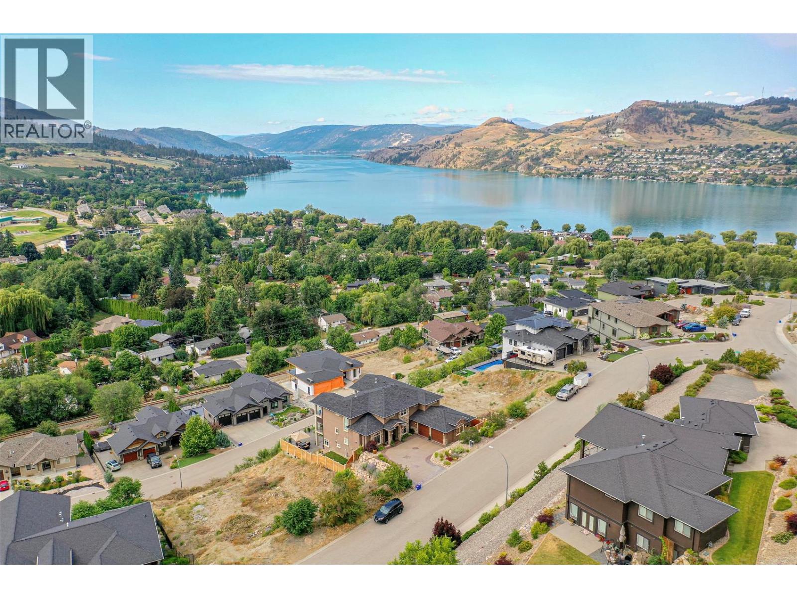 8784 Cortland Place, Coldstream