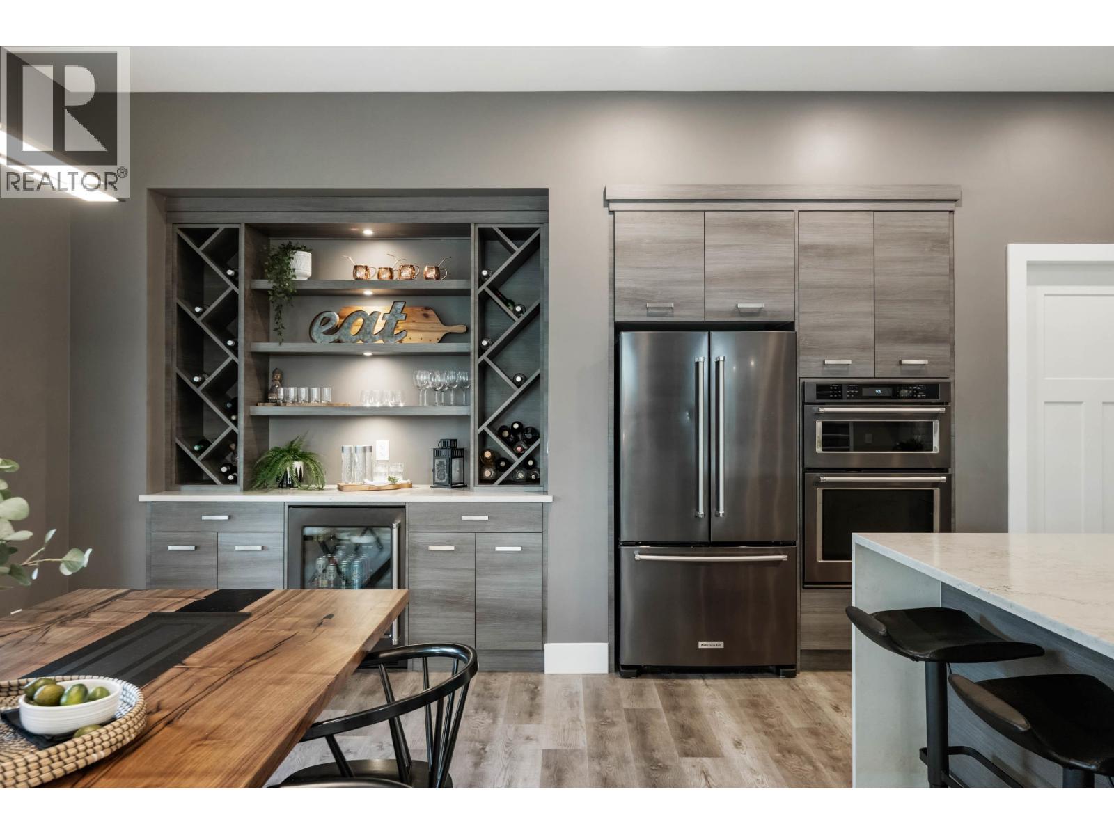 814 LEVIS STREET, Coquitlam