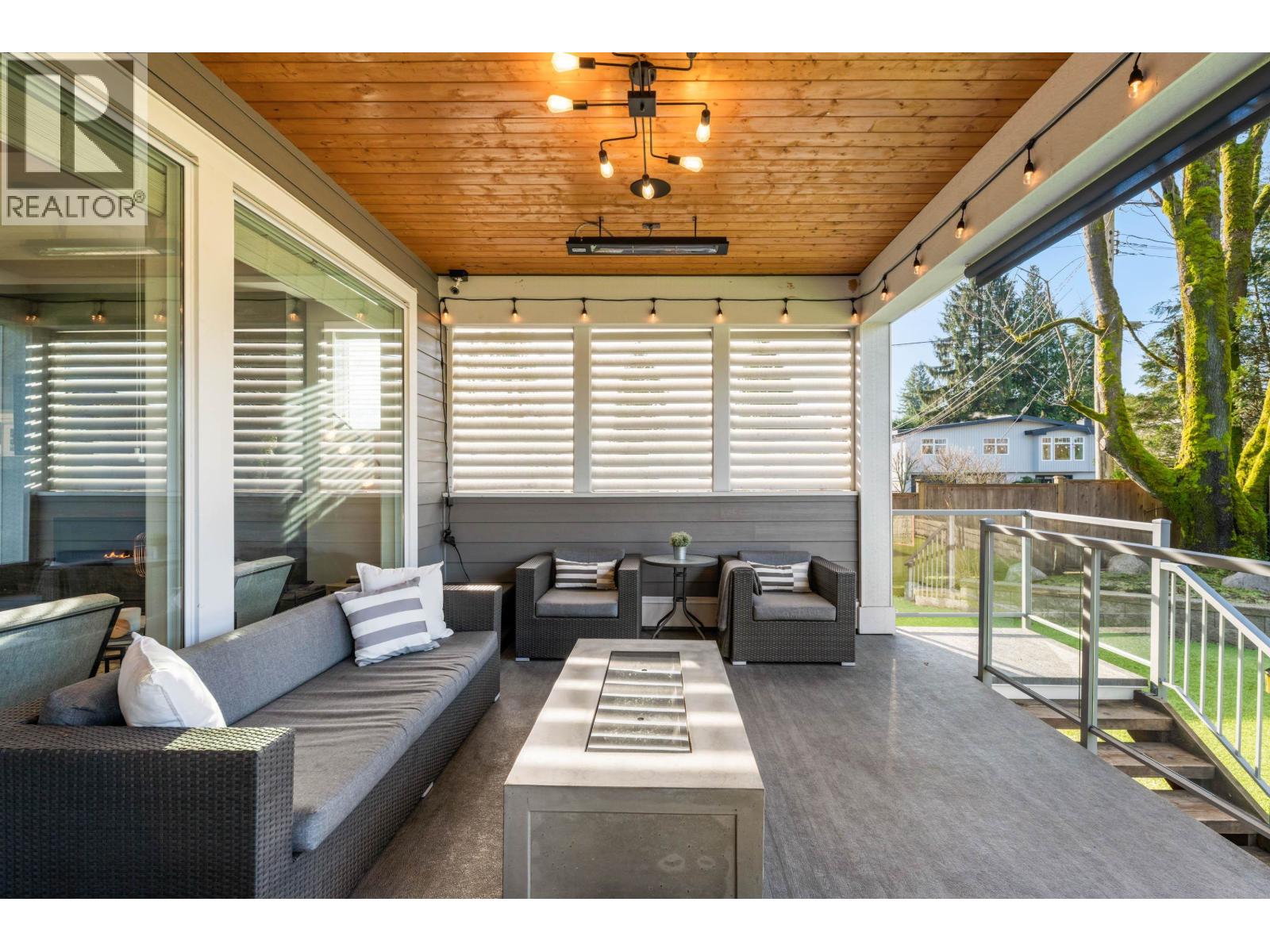 814 LEVIS STREET, Coquitlam