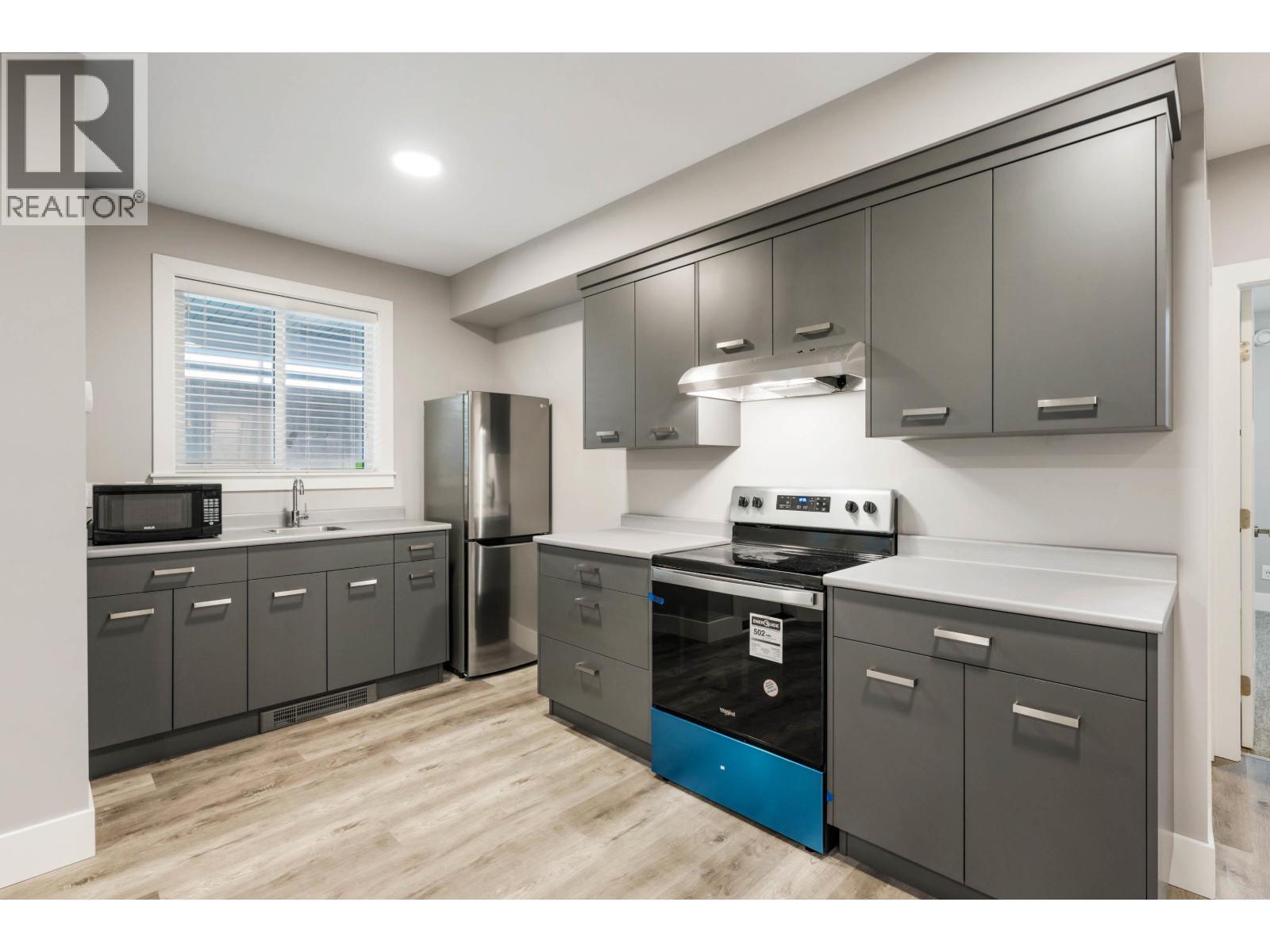 814 LEVIS STREET, Coquitlam