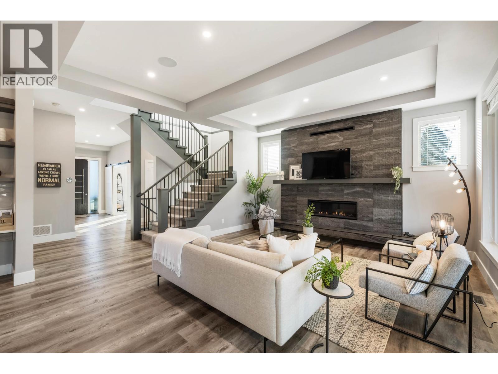 814 LEVIS STREET, Coquitlam