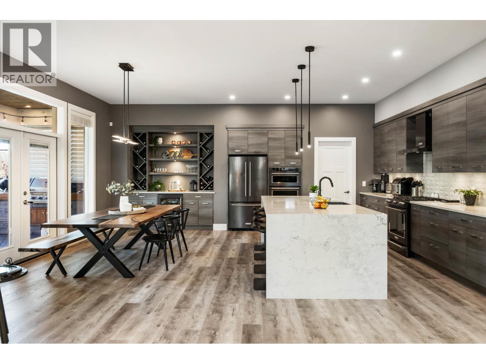 814 LEVIS STREET, Coquitlam