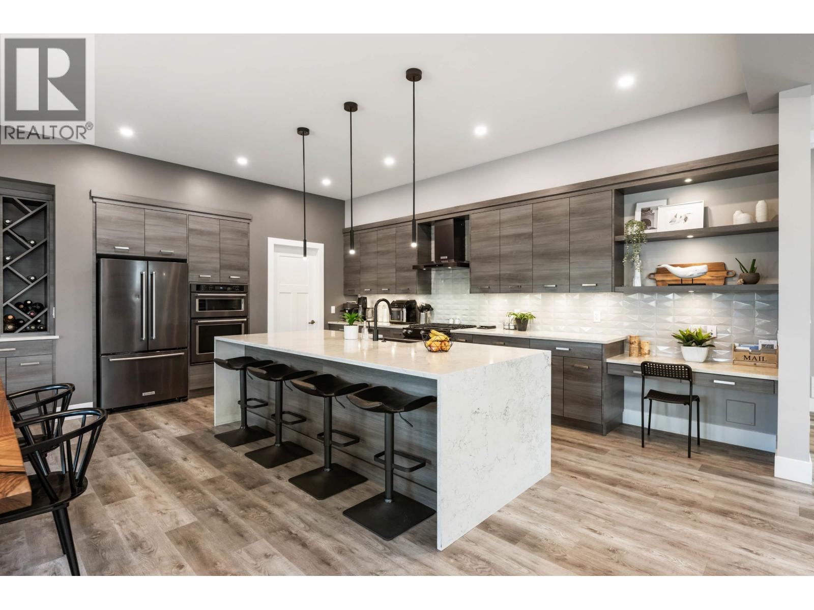 814 LEVIS STREET, Coquitlam