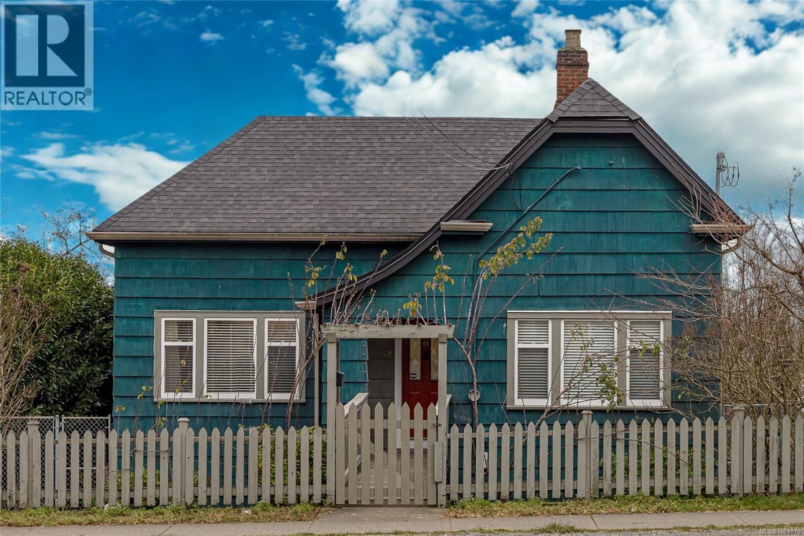 249 Victoria Rd, Nanaimo