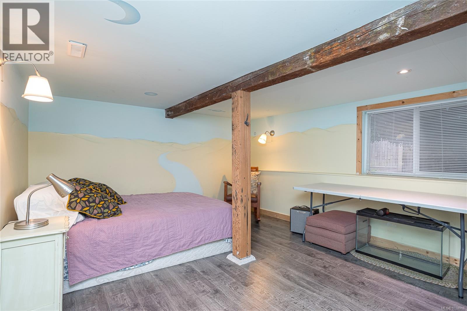 249 Victoria Rd, Nanaimo