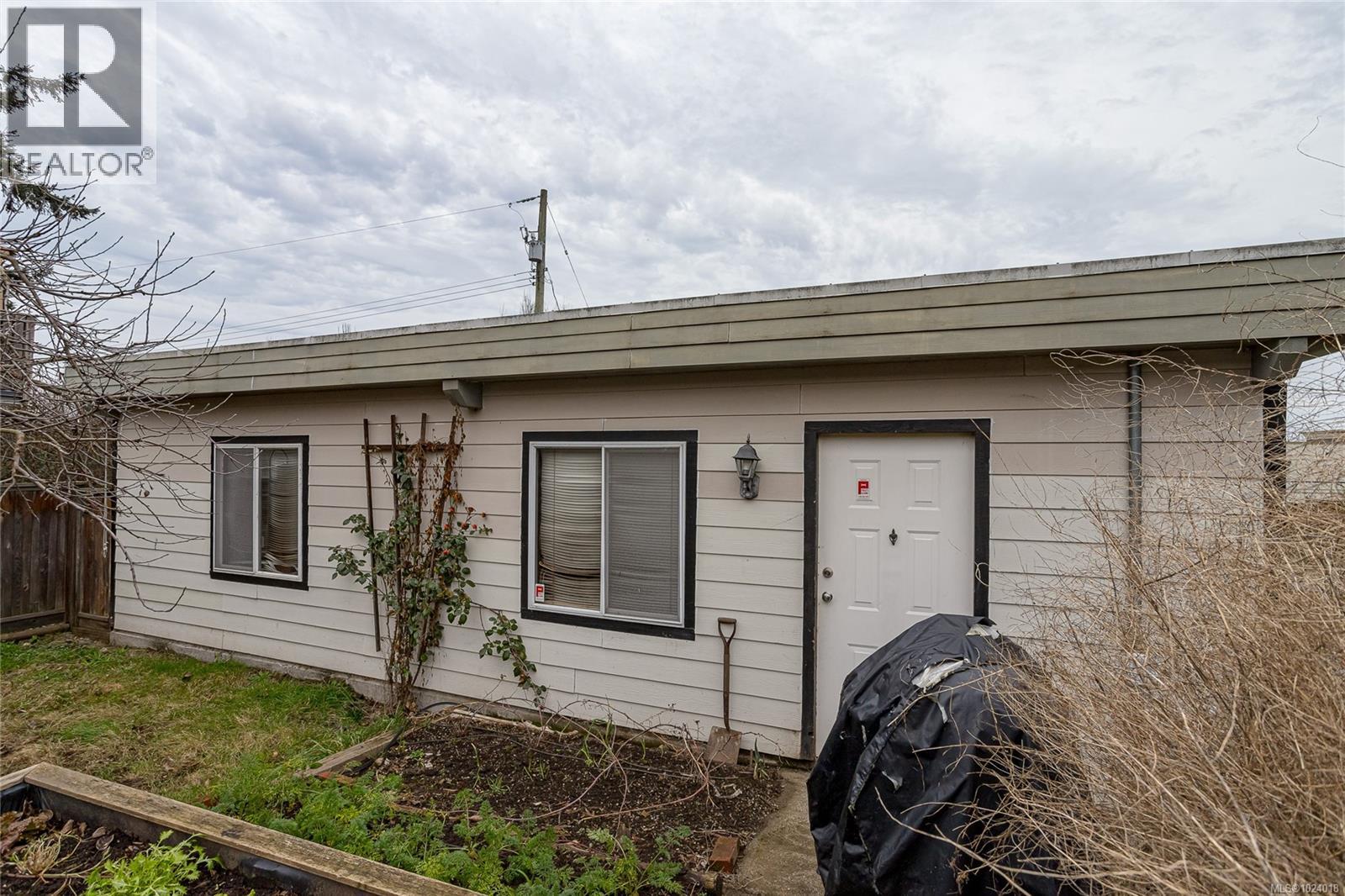 249 Victoria Rd, Nanaimo