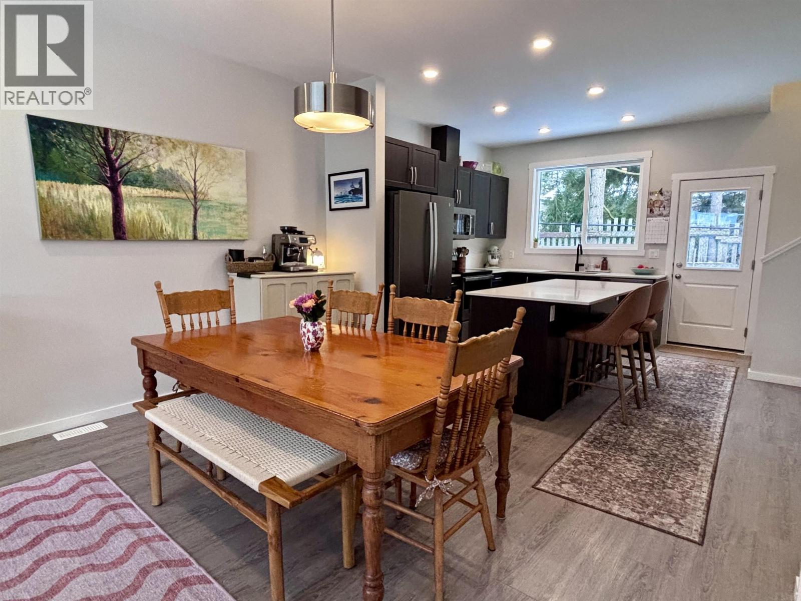 #9-4921 HALLIWELL Avenue, Terrace